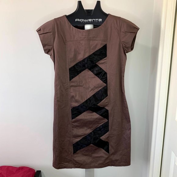 Deep Mauve T Shirt Dress - Picture 1 of 2